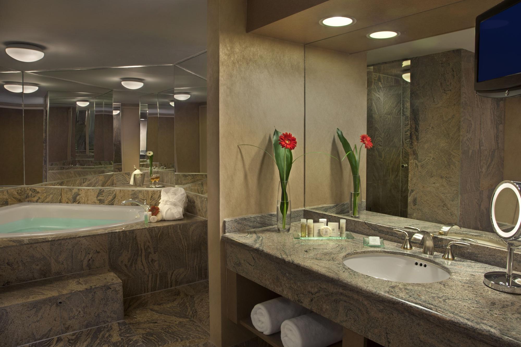 White Oaks Conference & Resort Spa Niagara-on-the-Lake Εξωτερικό φωτογραφία Bathroom