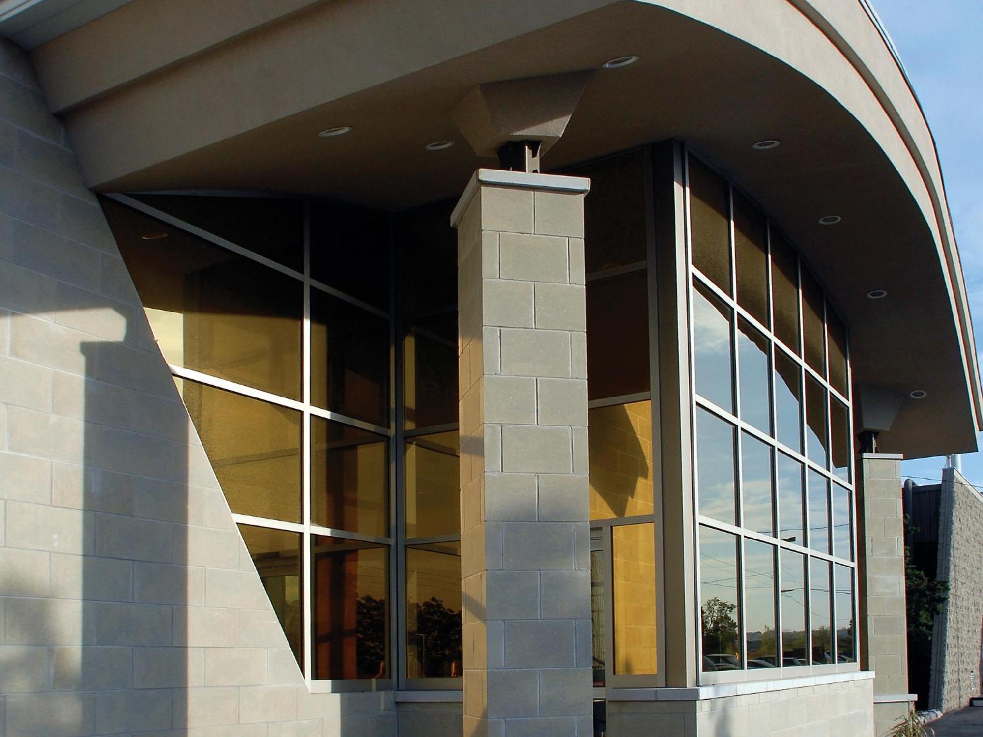 White Oaks Conference & Resort Spa Niagara-on-the-Lake Εξωτερικό φωτογραφία The exterior of the new library building