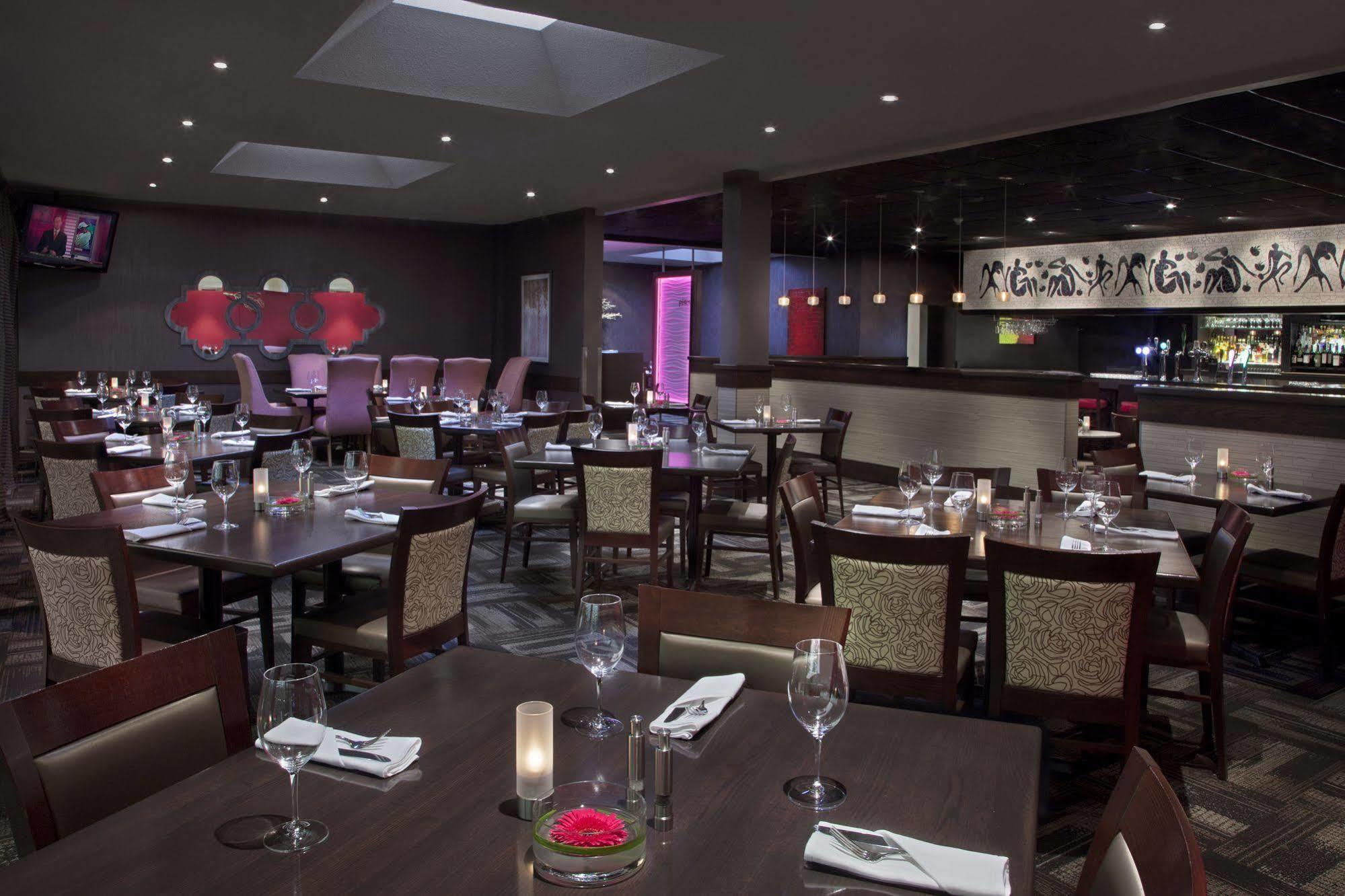 White Oaks Conference & Resort Spa Niagara-on-the-Lake Εξωτερικό φωτογραφία Interior of a restaurant